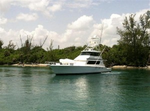 65' Hatteras Predator Yacht
