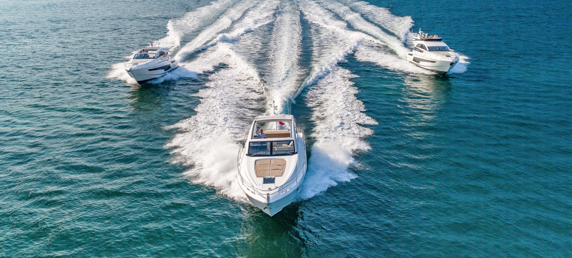 Motion Marine Yachts Full Screen Picture
