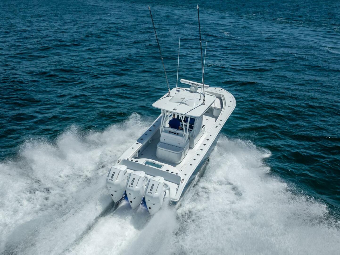 Photo of the Yellowfin 34 Offshore model