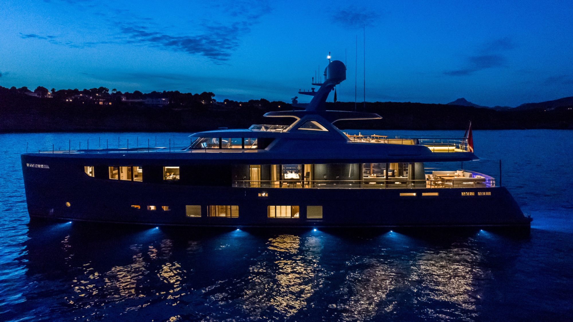 Mulder Yachts Full Screen Picture
