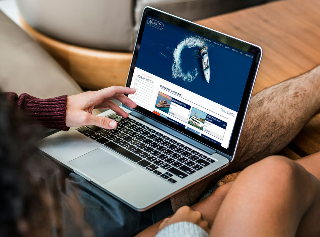 searching the internet for a yacht