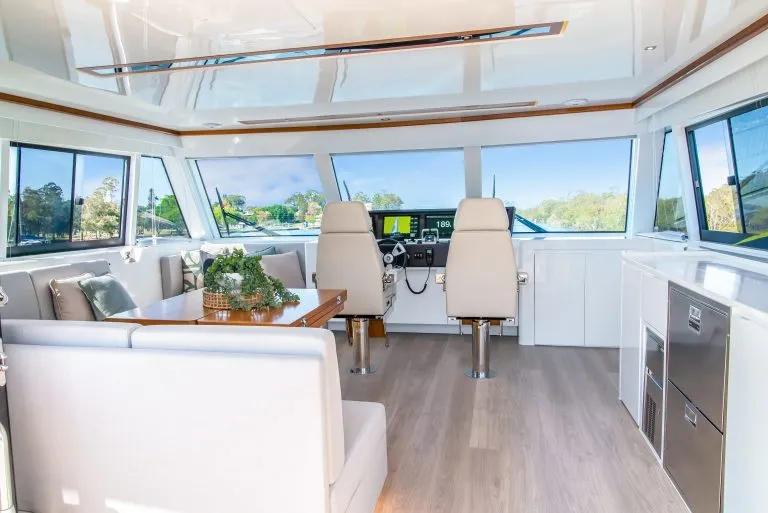 Photo of OPEN OR ENCLOSED FLYBRIDGE