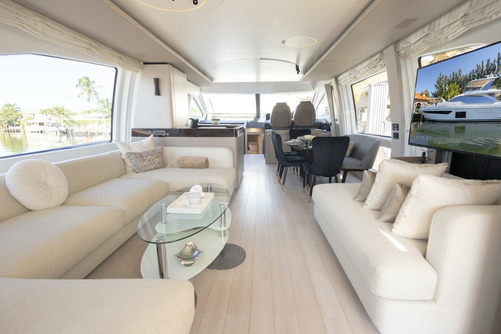 Azimut 72 Fly luxury salon interior